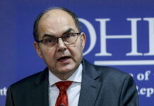 Visoki predstavnik za Bosnu i Hercegovinu se mijenja? Schmidt odlazi iz BiH Visoki predstavnik za Bosnu i Hercegovinu se mijenja Schmidt odlazi iz BiH