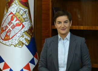 Bila je prva otvoreno gej premijerka na Balkanu, sada je na čelu Srbije: Ana Brnabić preuzela predsjedničke dužnosti Bila je prva otvoreno gej premijerka na Balkanu, sada je na čelu Srbije Ana Brnabić preuzela predsjedničke dužnosti