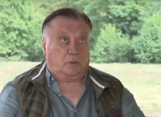 OTKRIVENO ŠTA SE DANAS DEŠAVA SA STANOM HALIDA BEŠLIĆA: Komšinica ispričala ko sada živi unutra i kome će pripasti OTKRIVENO ŠTA SE DANAS DEŠAVA SA STANOM HALIDA BEŠLIĆA Komšinica ispričala ko sada živi unutra i kome će pripasti